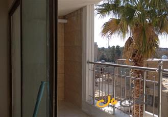 195متر/فول امکانات/حیاط اختصاصی/مصلی