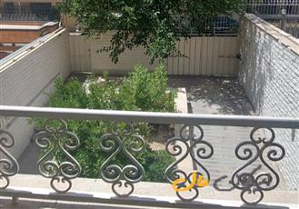 فروش آپارتمان 180 متری چهارباغ بالا 