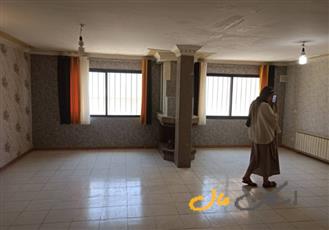 آپارتمان 120 متری  واقع در بهترین لوکیشن*نیکبخت غربی*