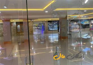 تجاری/28متری/چهارباغ بالا(مجتمع پارک بازار ارکیده)
