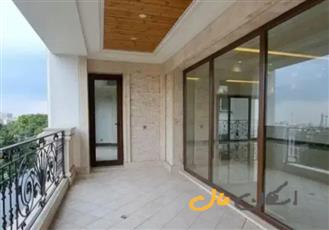 قیمت سال قبل /۲۰۰متر طبقه اخر ۴ پارکینگ