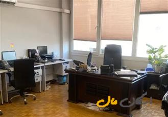 ۱۳۰ متر سند اداری / پول لازم/بر کریمخان تاپ لوکیشن