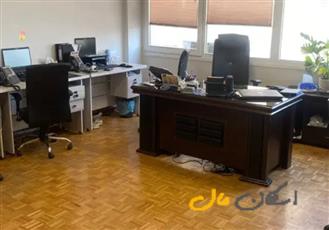 ۱۳۰ متر سند اداری / پول لازم/بر کریمخان تاپ لوکیشن