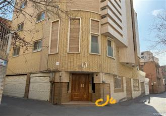 فروش آپارتمان 172 متری/باغ دریاچه