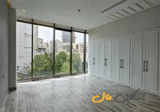 ۳۶۰ متر . ۳ خواب مستر. نور ۲ جهت. ۲۰ متر تراس